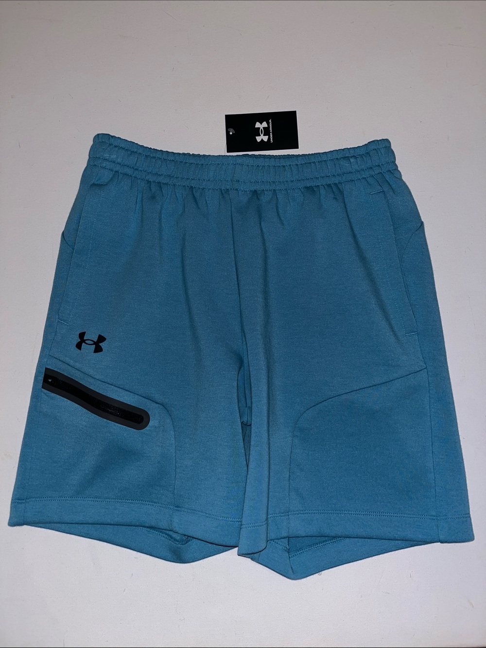 Under Armour Unstoppable Shorts Mens M Fleece 1379809 blue zip pocket NWT $70